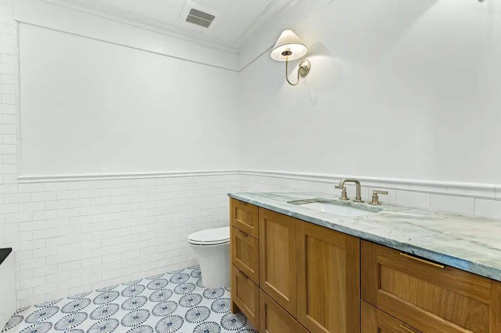 1215 Ocean Boulevard Rye NH 03870