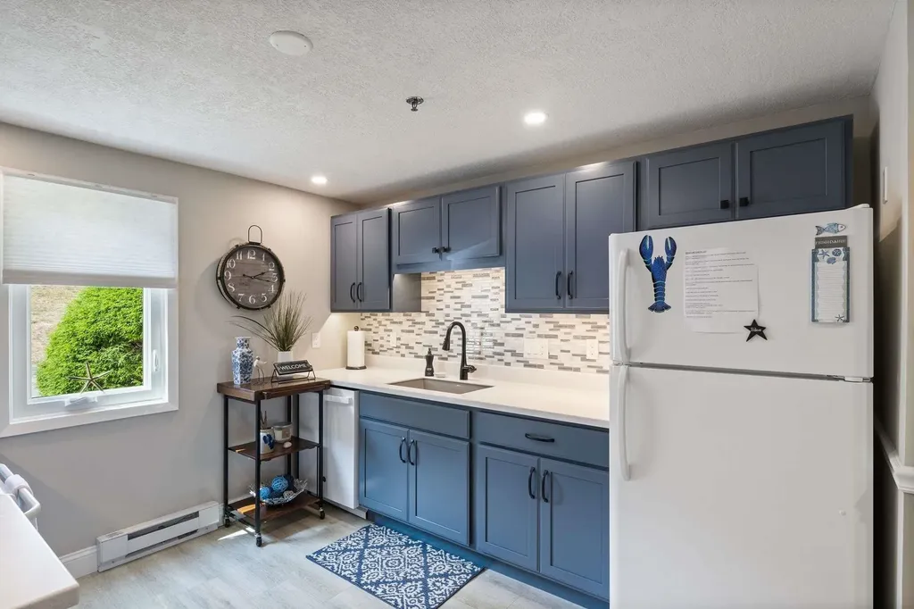 1373 Post Road Wells ME 04090