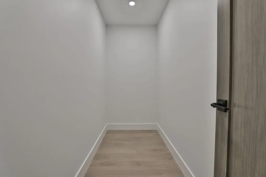 33 Sharon Road Peterborough NH 03458