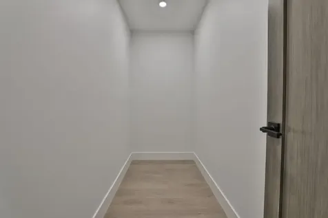 33 Sharon Road Peterborough NH 03458