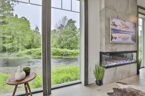 33 Sharon Road Peterborough NH 03458