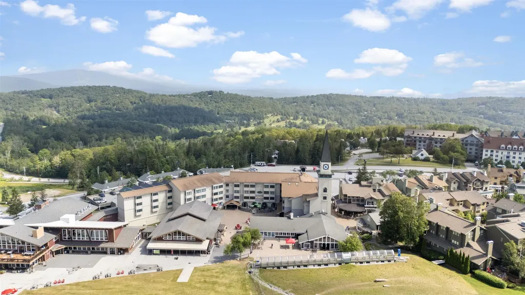 19 Village Lodge Road Stratton VT 05155