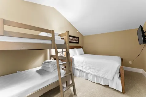 19 Village Lodge Road Stratton VT 05155