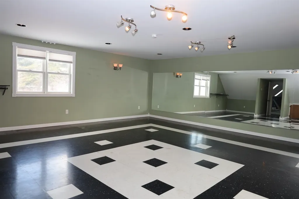 1235 Rogers Hill Newbury VT 05051