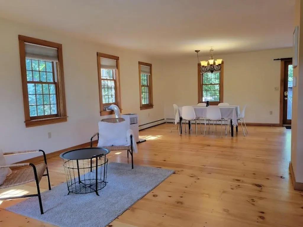 53 Prospect Street Henniker NH 03242