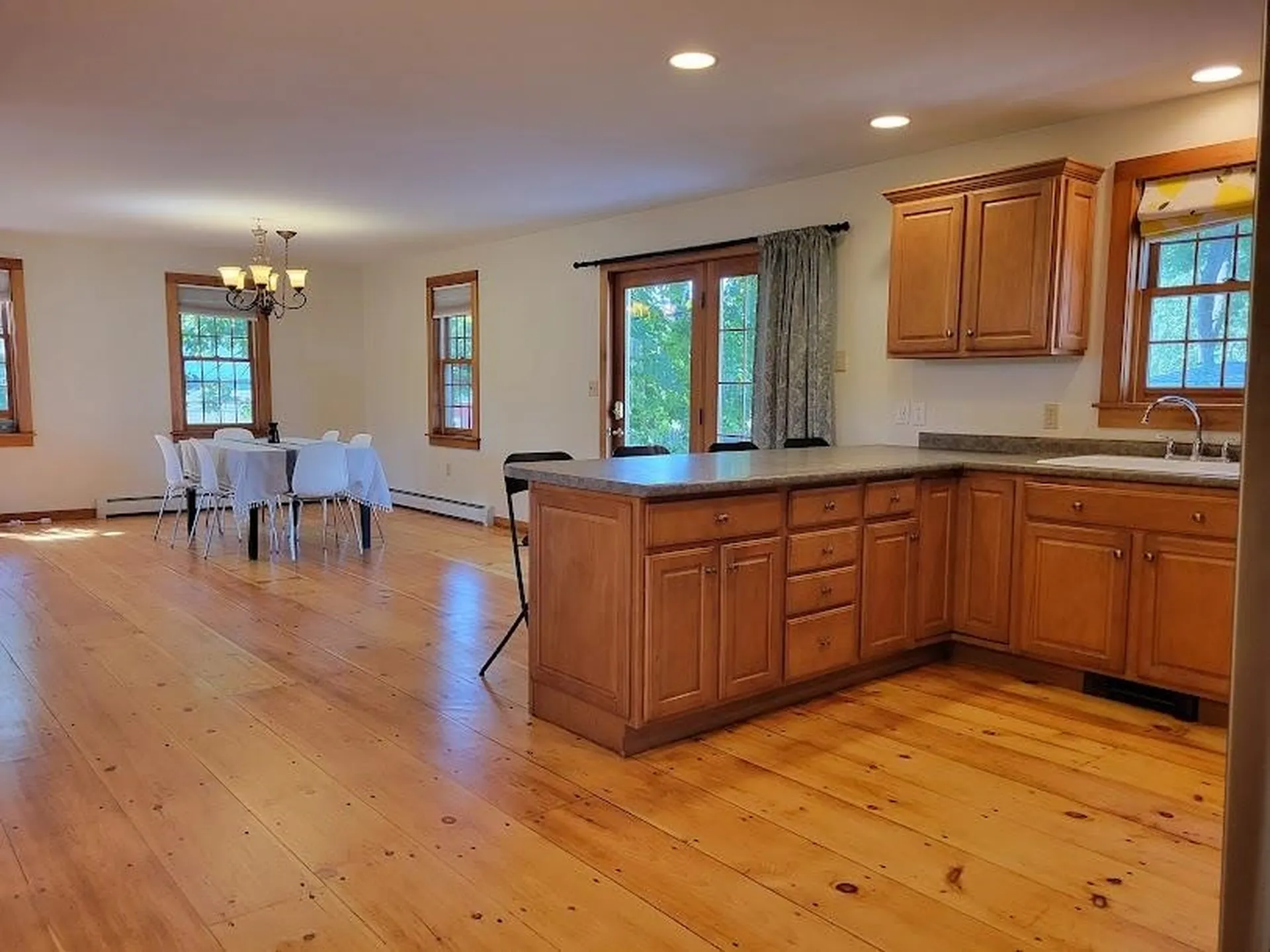 53 Prospect Street Henniker NH 03242
