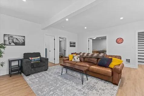 77 Two Ponds Road Warren VT 05674