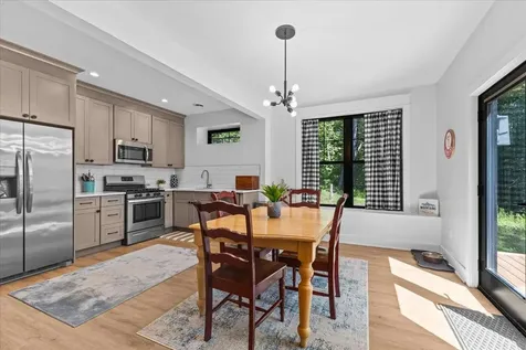 77 Two Ponds Road Warren VT 05674