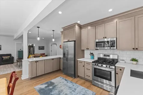 77 Two Ponds Road Warren VT 05674