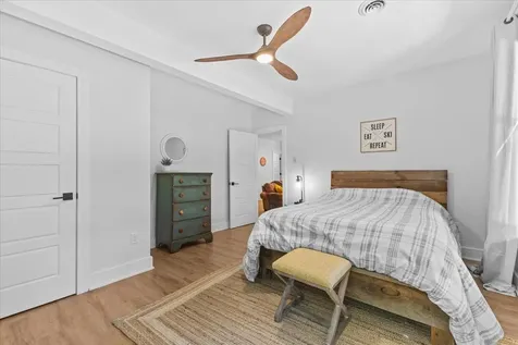 77 Two Ponds Road Warren VT 05674