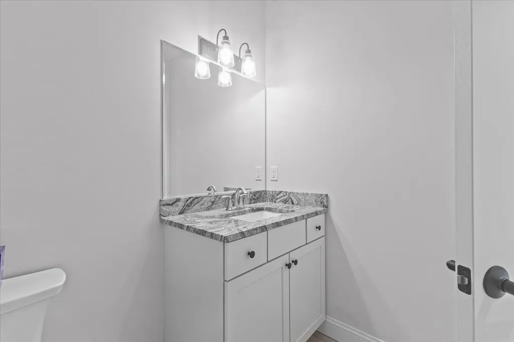 18 Walters Way Colchester VT 05446