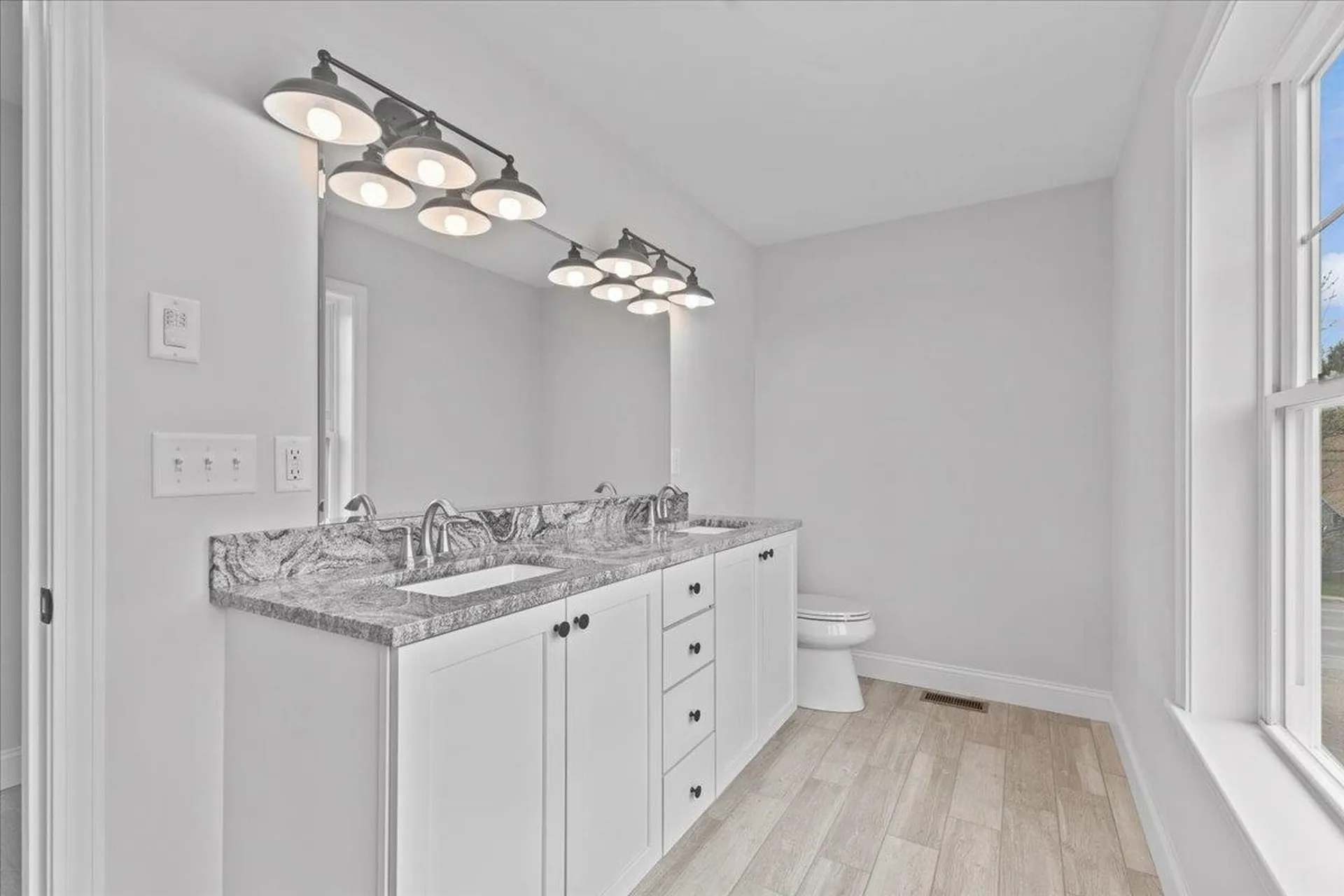 18 Walters Way Colchester VT 05446