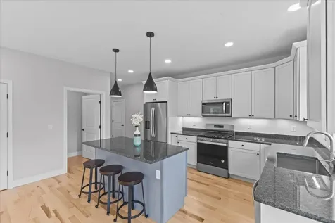 18 Walters Way Colchester VT 05446