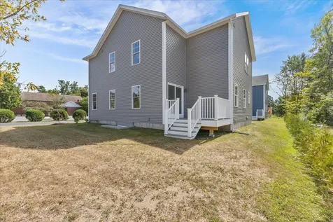 18 Walters Way Colchester VT 05446