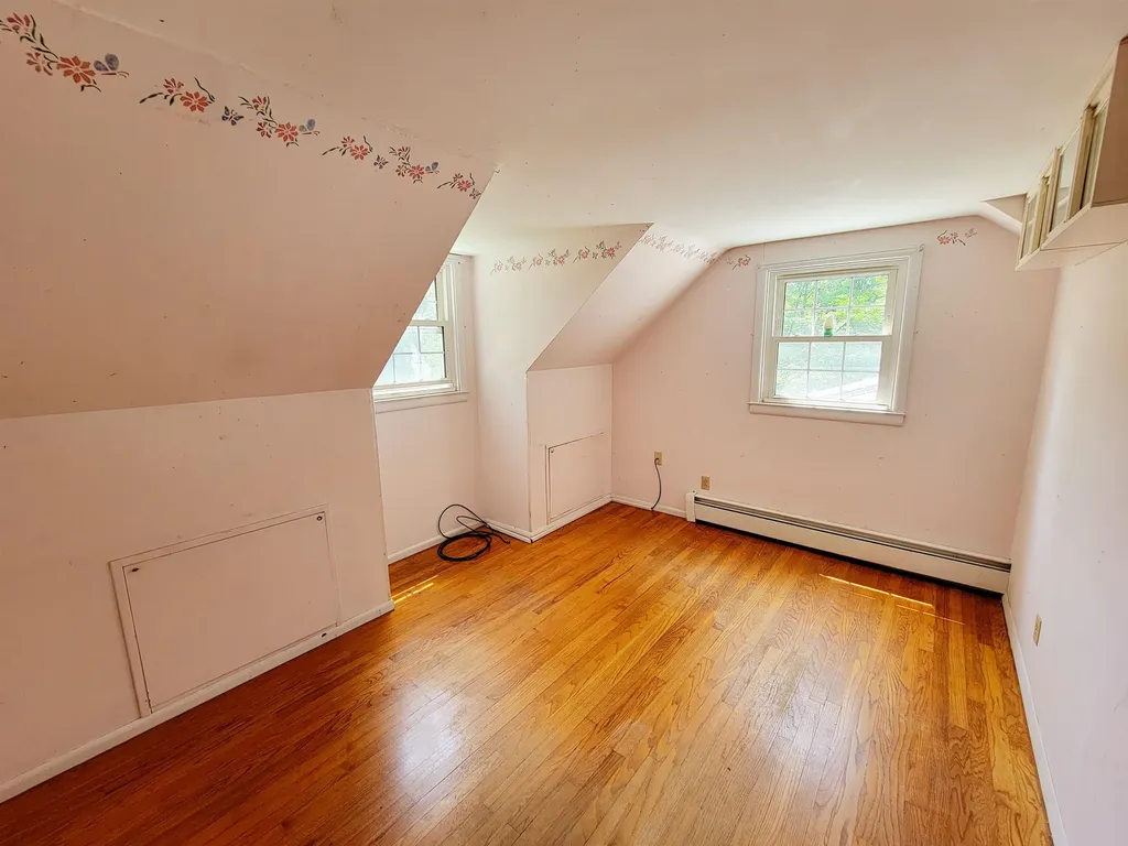 8 Walden Woods Essex VT 05452