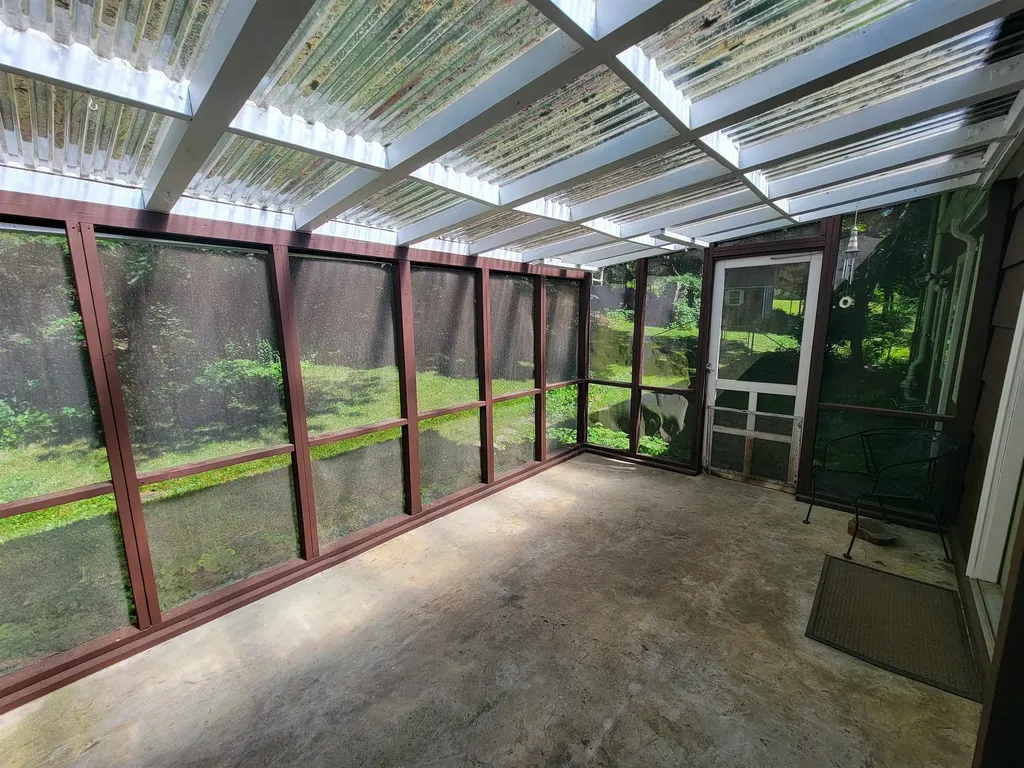 8 Walden Woods Essex VT 05452