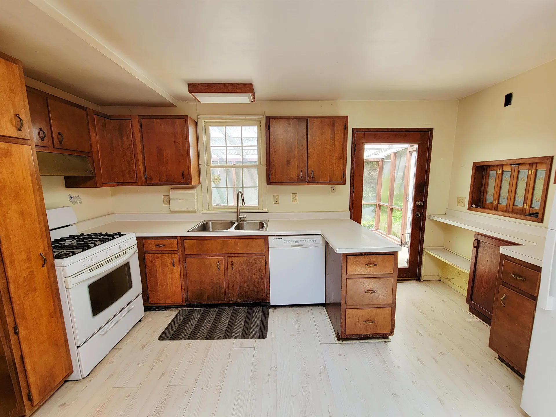 8 Walden Woods Essex VT 05452