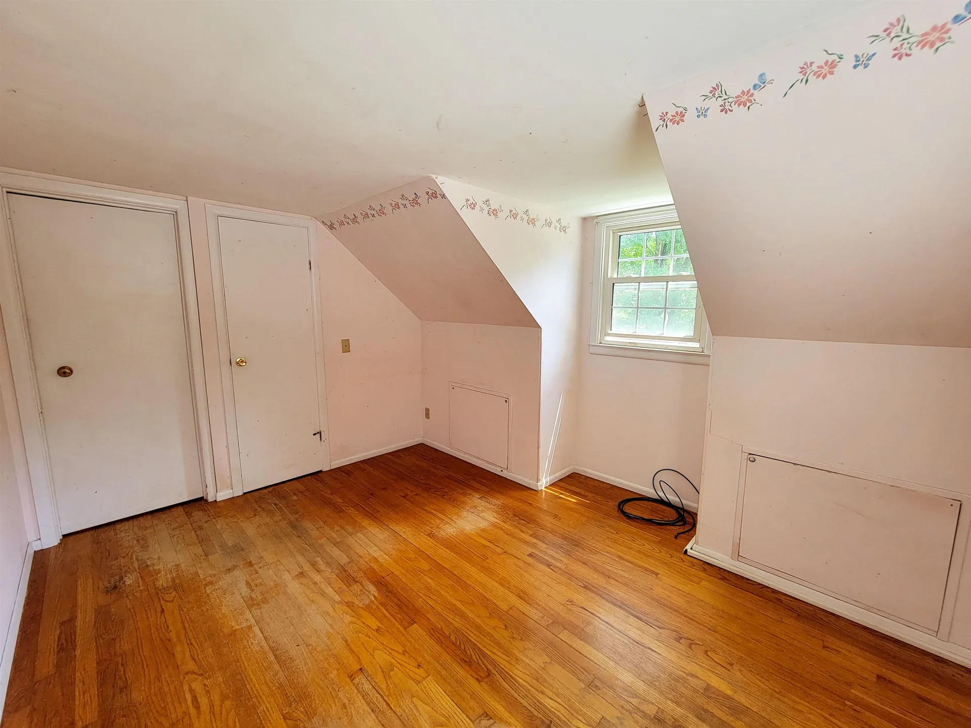 8 Walden Woods Essex VT 05452