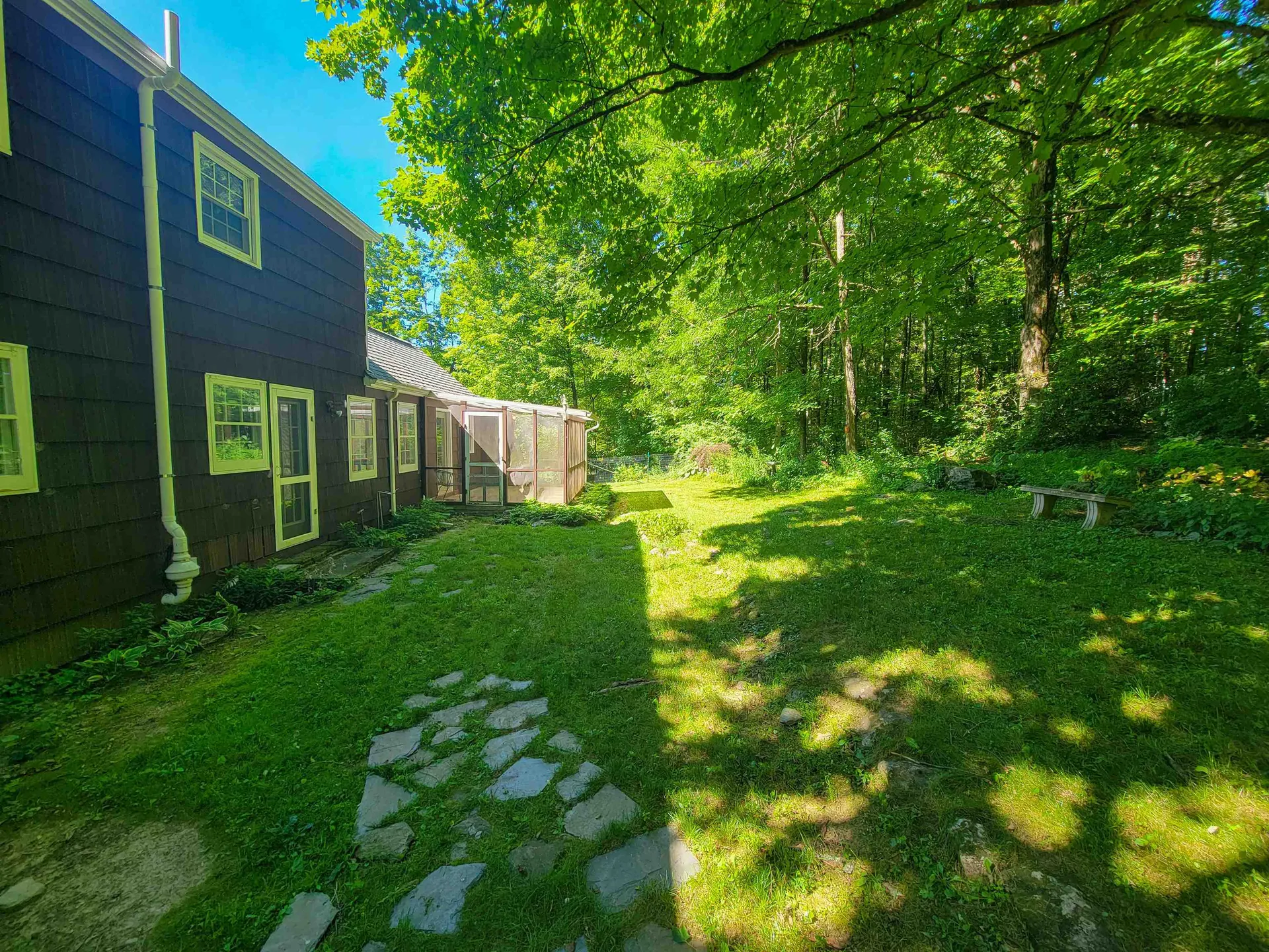 8 Walden Woods Essex VT 05452