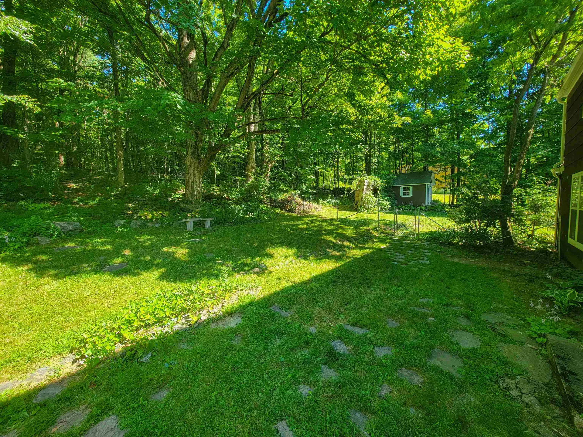 8 Walden Woods Essex VT 05452