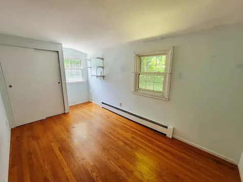 8 Walden Woods Essex VT 05452