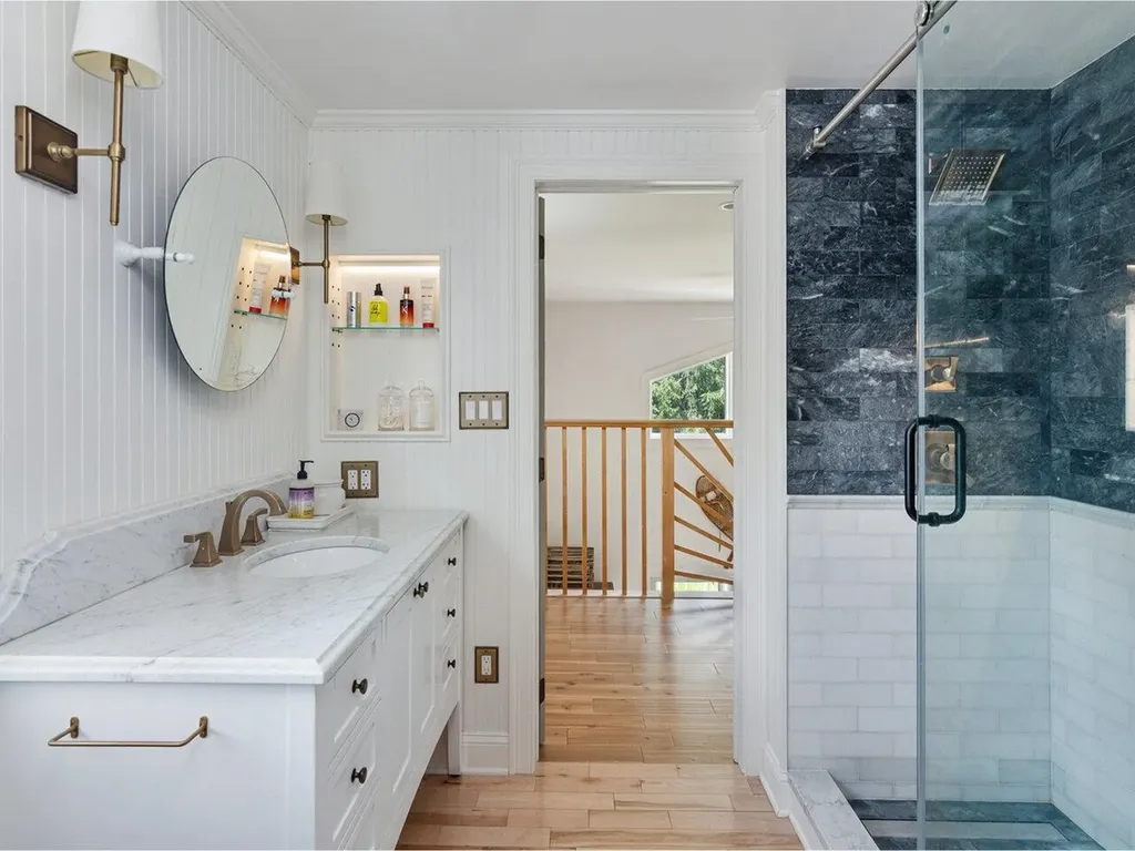 4003 River Road New Haven VT 05472