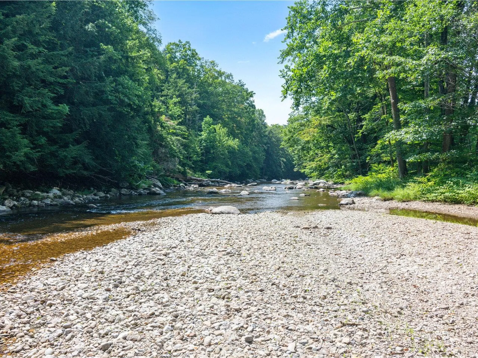 4003 River Road New Haven VT 05472
