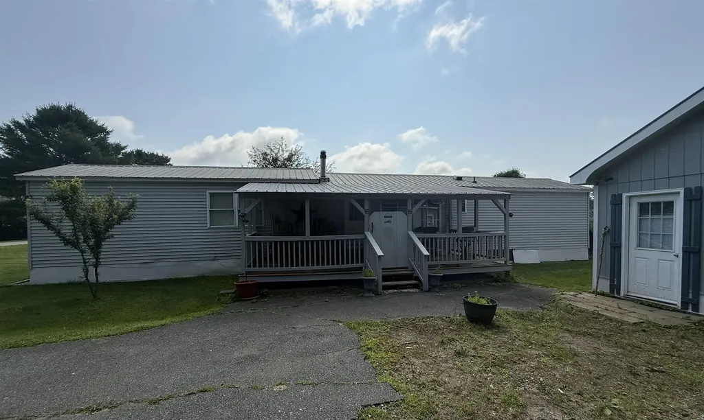 177 Ingalls Lane Lyndon VT 05851