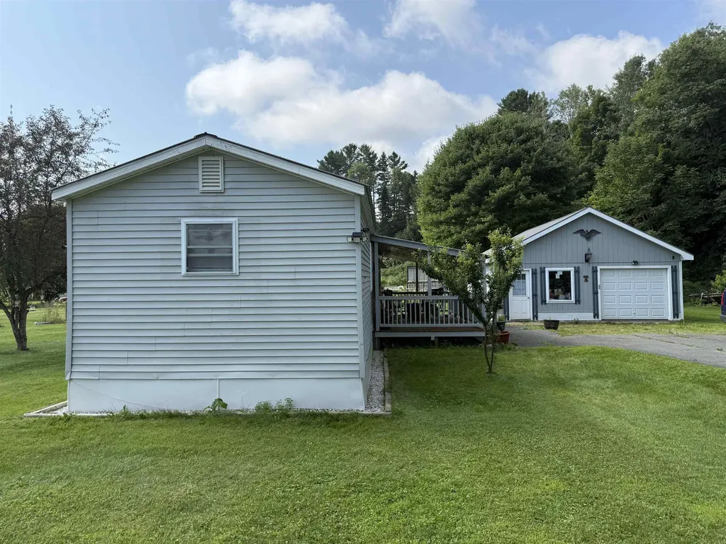 177 Ingalls Lane Lyndon VT 05851