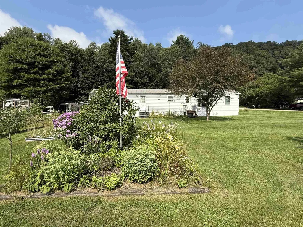 177 Ingalls Lane Lyndon VT 05851