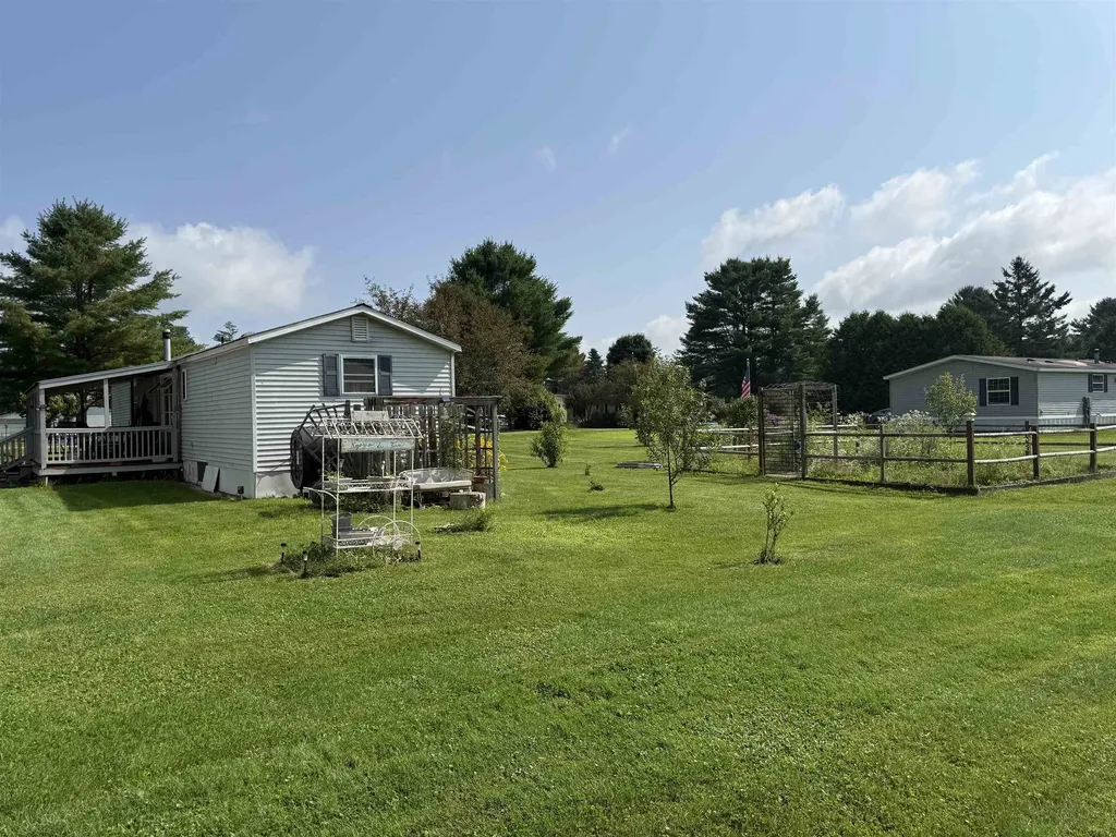 177 Ingalls Lane Lyndon VT 05851