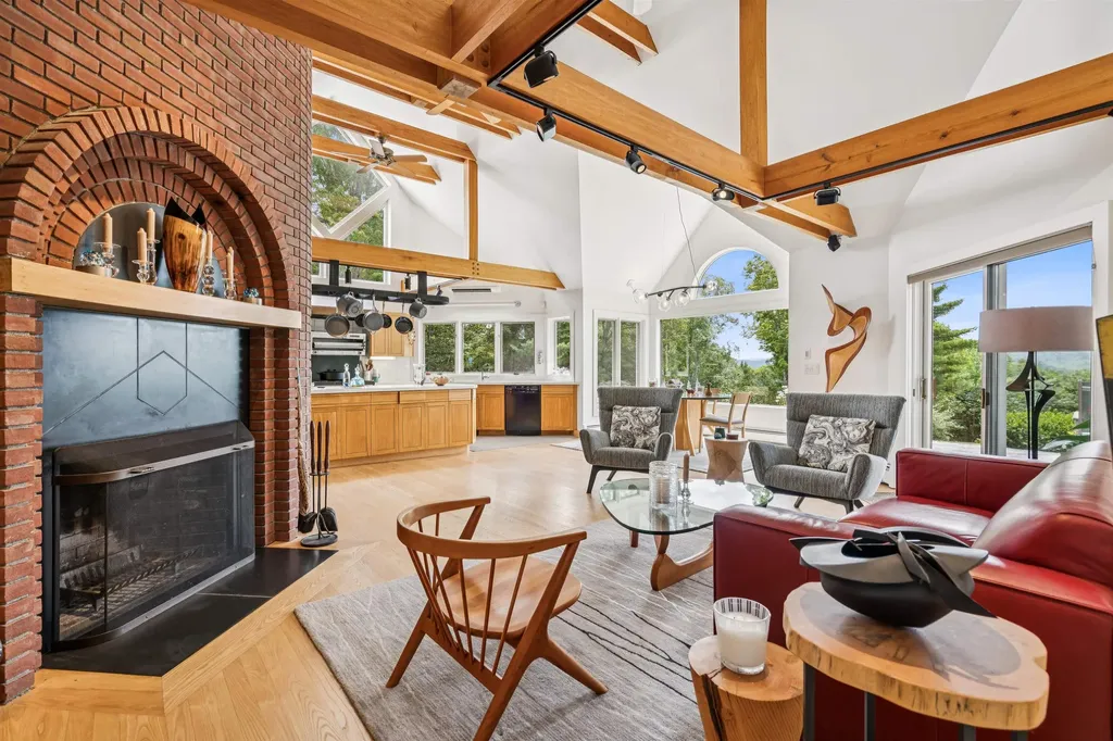 441 Spruce Way Woodstock VT 05091