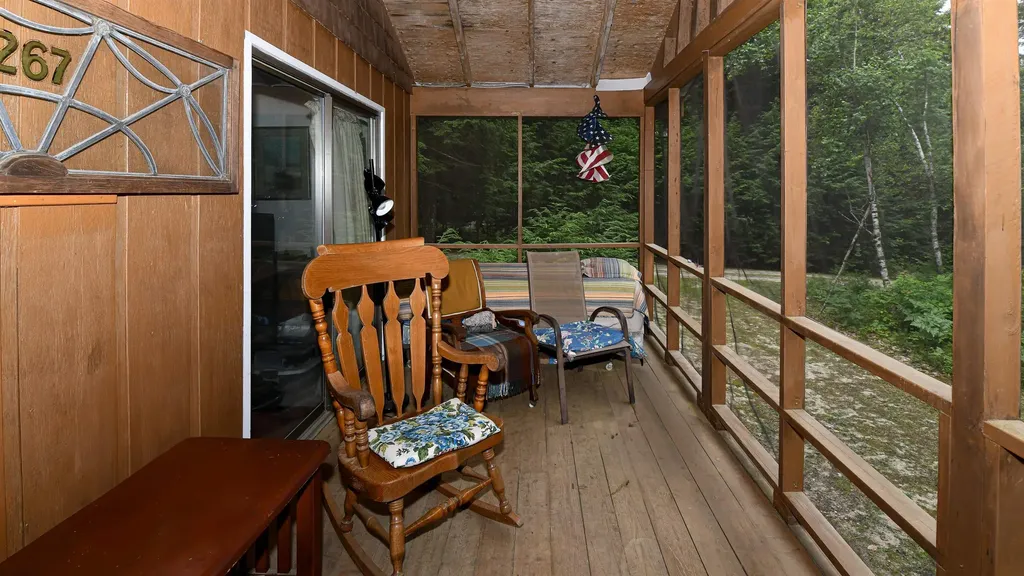 28 Ski Sand Road Denmark ME 04022