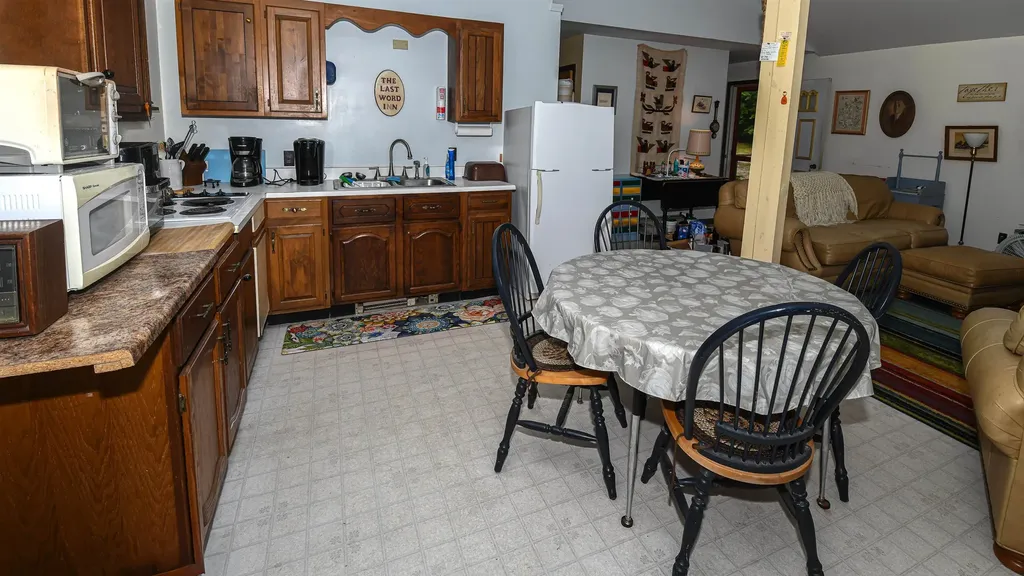 28 Ski Sand Road Denmark ME 04022