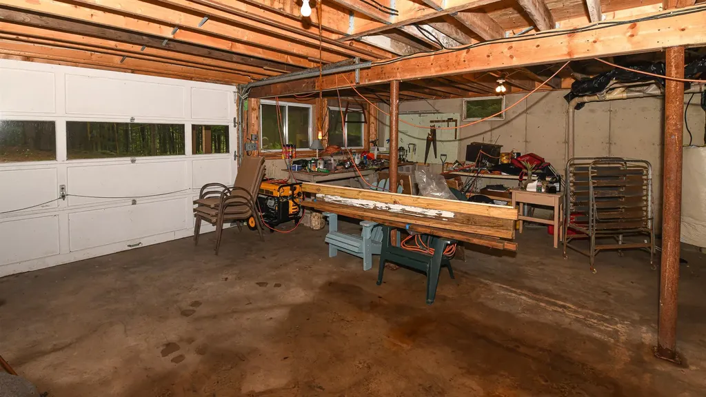 28 Ski Sand Road Denmark ME 04022