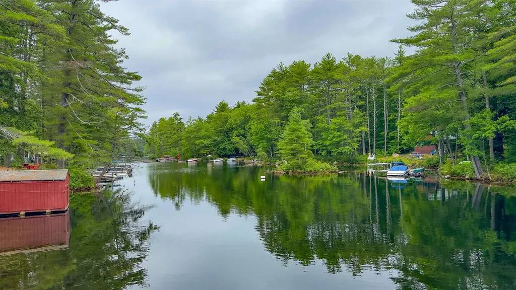 28 Ski Sand Road Denmark ME 04022