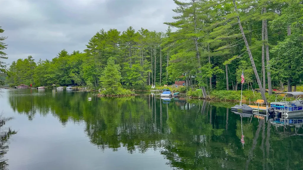 28 Ski Sand Road Denmark ME 04022