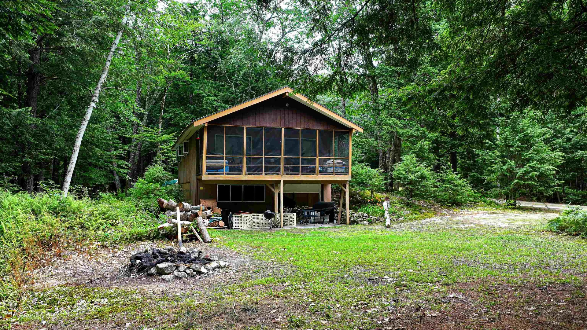 28 Ski Sand Road Denmark ME 04022