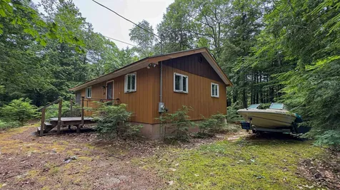 28 Ski Sand Road Denmark ME 04022