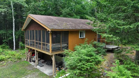 28 Ski Sand Road Denmark ME 04022