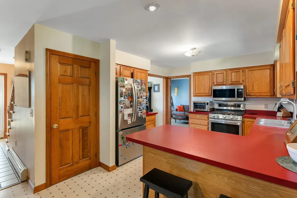 10 Stirling Place Burlington VT 05408