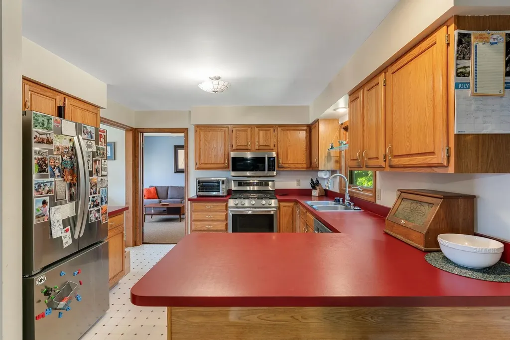 10 Stirling Place Burlington VT 05408