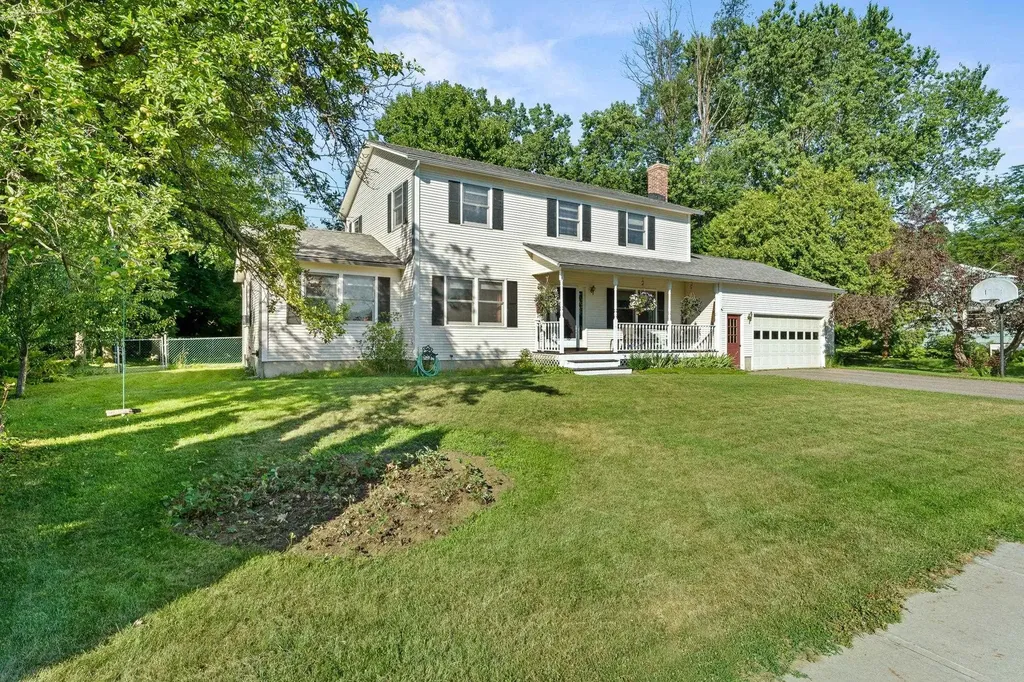 10 Stirling Place Burlington VT 05408