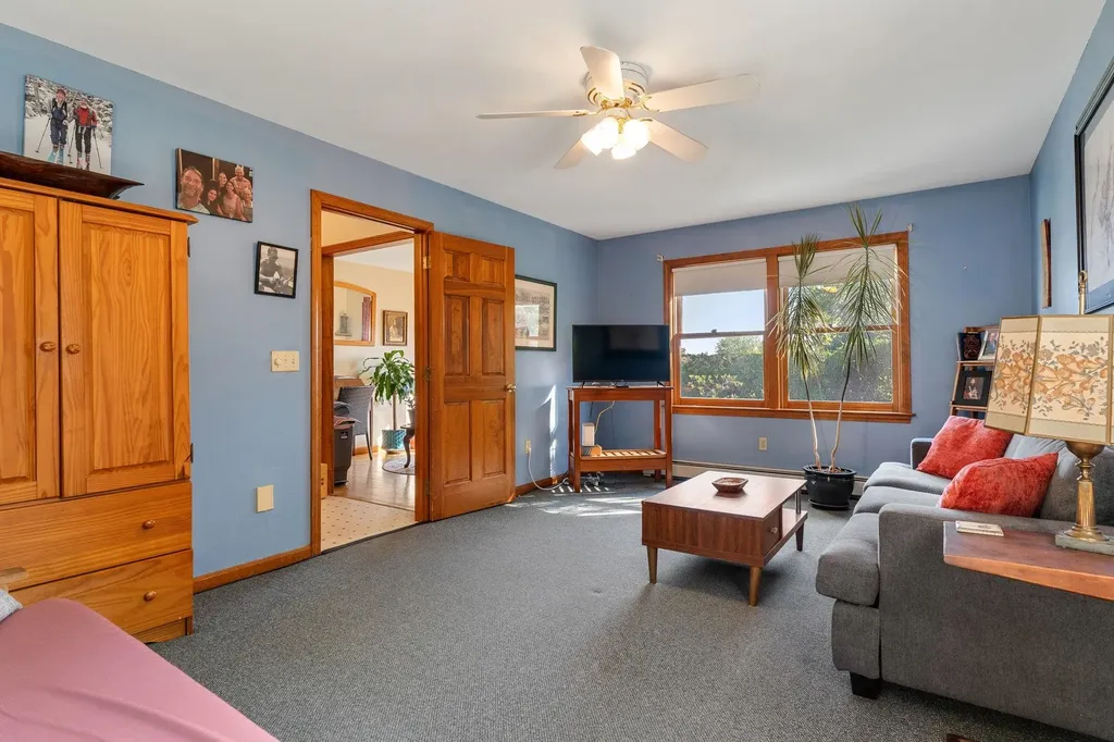 10 Stirling Place Burlington VT 05408