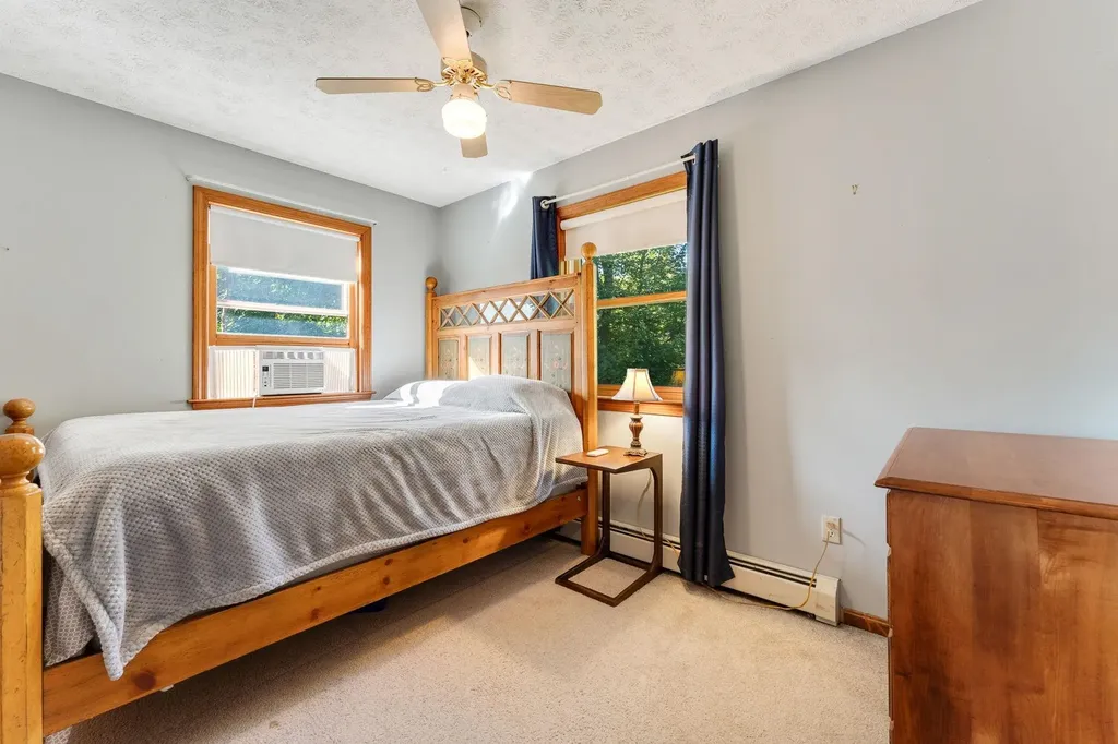 10 Stirling Place Burlington VT 05408