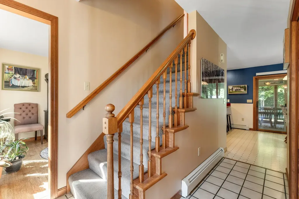 10 Stirling Place Burlington VT 05408