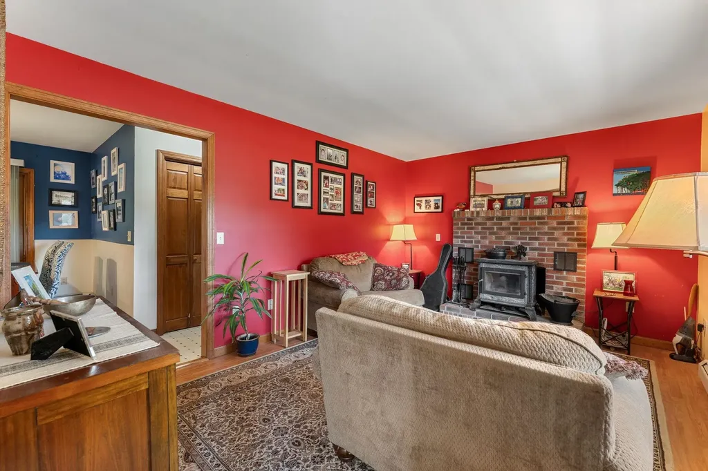 10 Stirling Place Burlington VT 05408