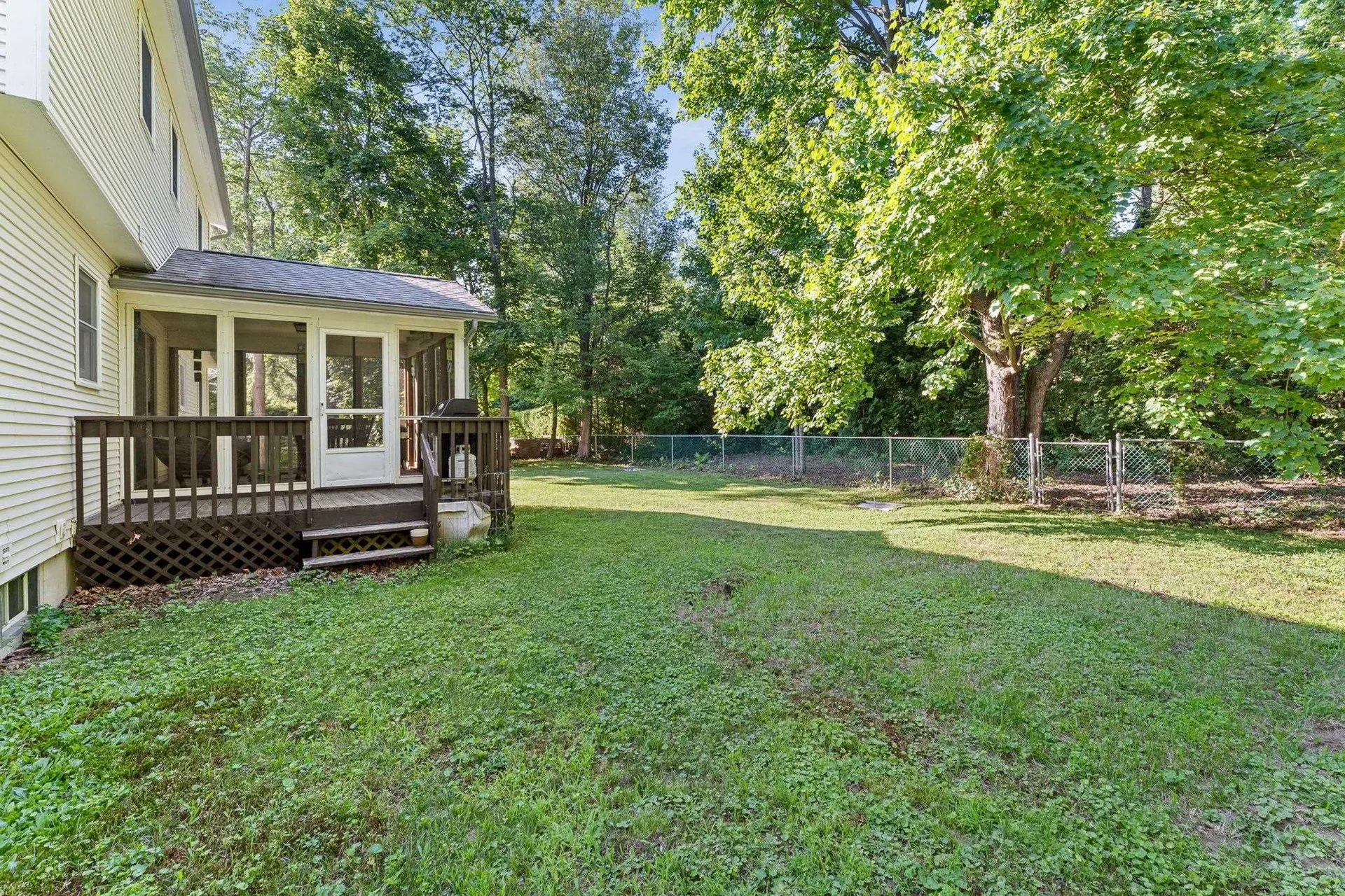 10 Stirling Place Burlington VT 05408