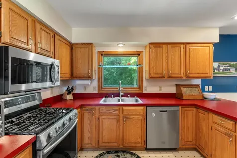 10 Stirling Place Burlington VT 05408