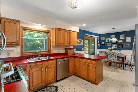 10 Stirling Place Burlington VT 05408